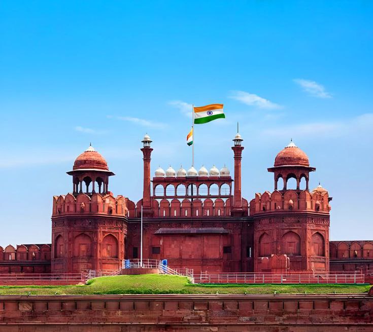 लाल किले पर फहराता तिरंगा – भारत का 79वां स्वतंत्रता दिवस 2025