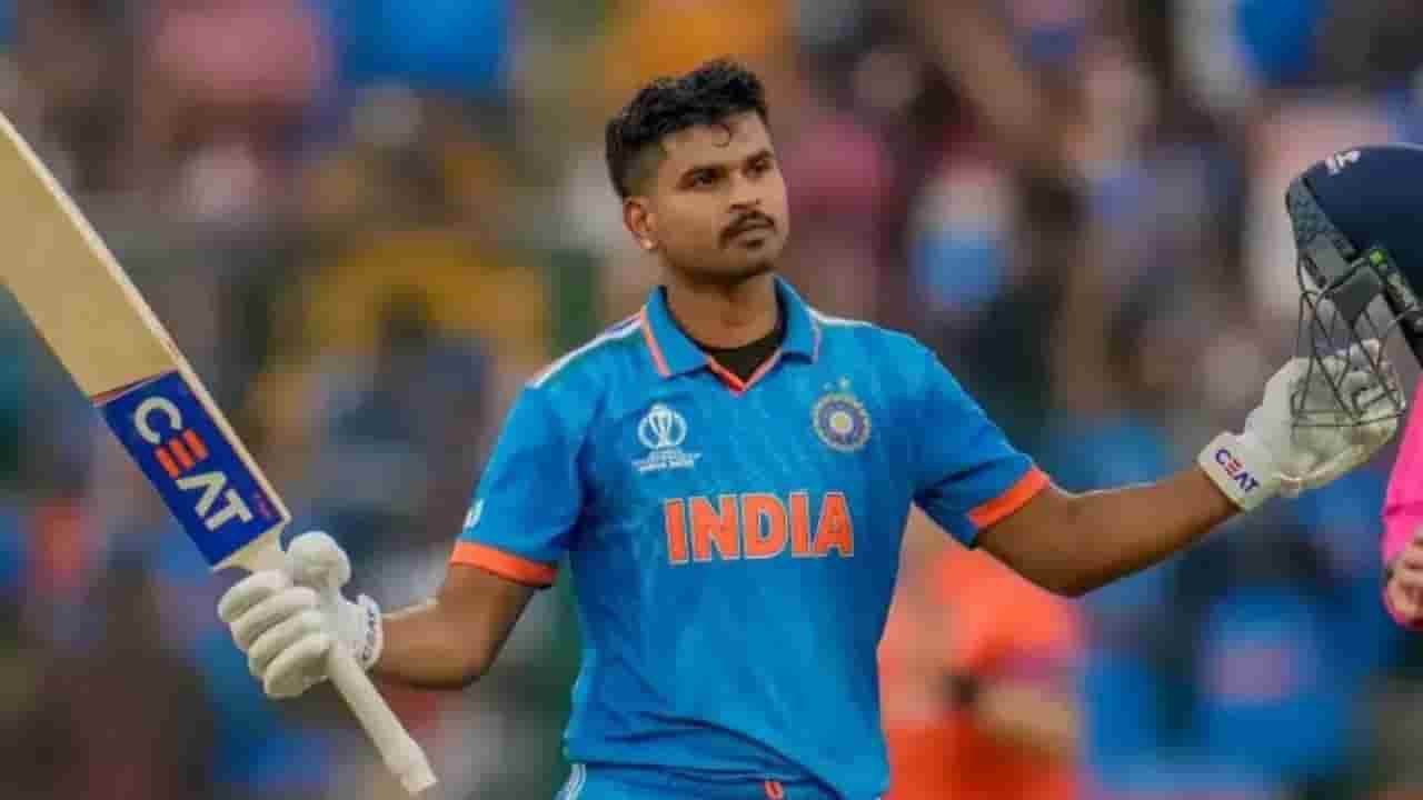 "Asia Cup 2025: भारत की टीम का ऐलान – कौन बनेगा चैंपियन?" 4 श्रेयस अय्यर एशिया कप 2025 में शतक लगाने के बाद जश्न मनाते हुए"