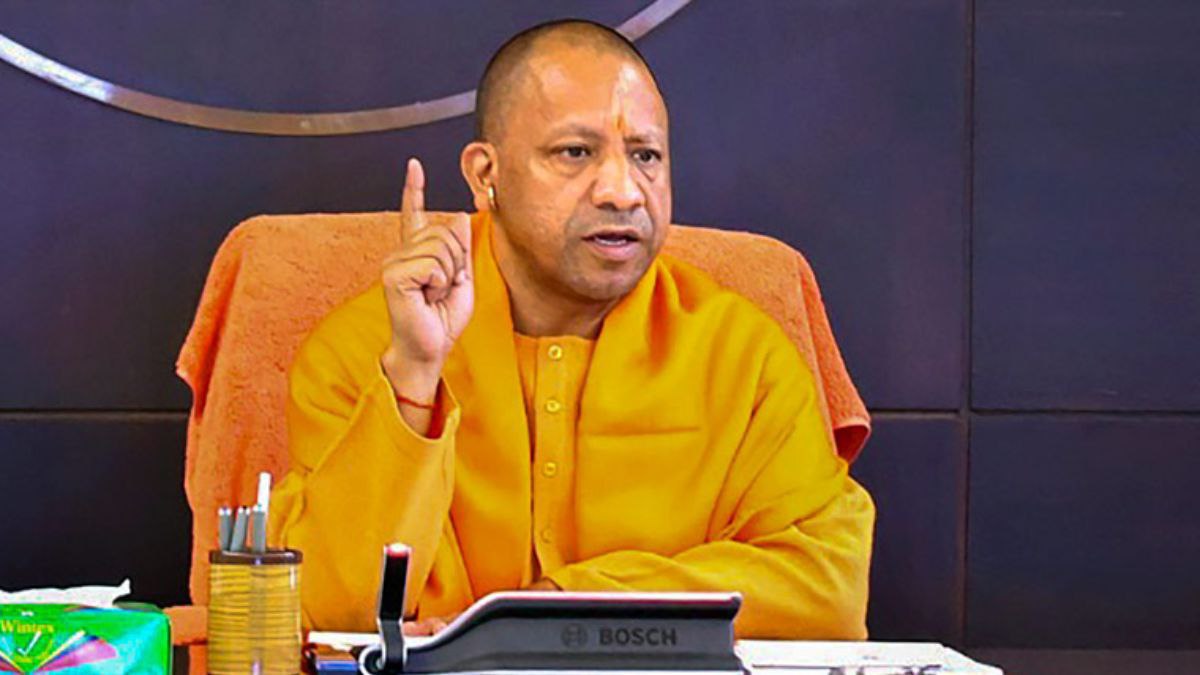 UPSSSC PET Admit Card 2025 Out: Direct Link, Exam Date, Pattern & Cut Off 4 उत्तर प्रदेश के मुख्यमंत्री योगी आदित्यनाथ UPSSSC PET परीक्षा 2025 पर संबोधित करते हुए